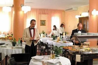 Fortuna Hotel 4*
